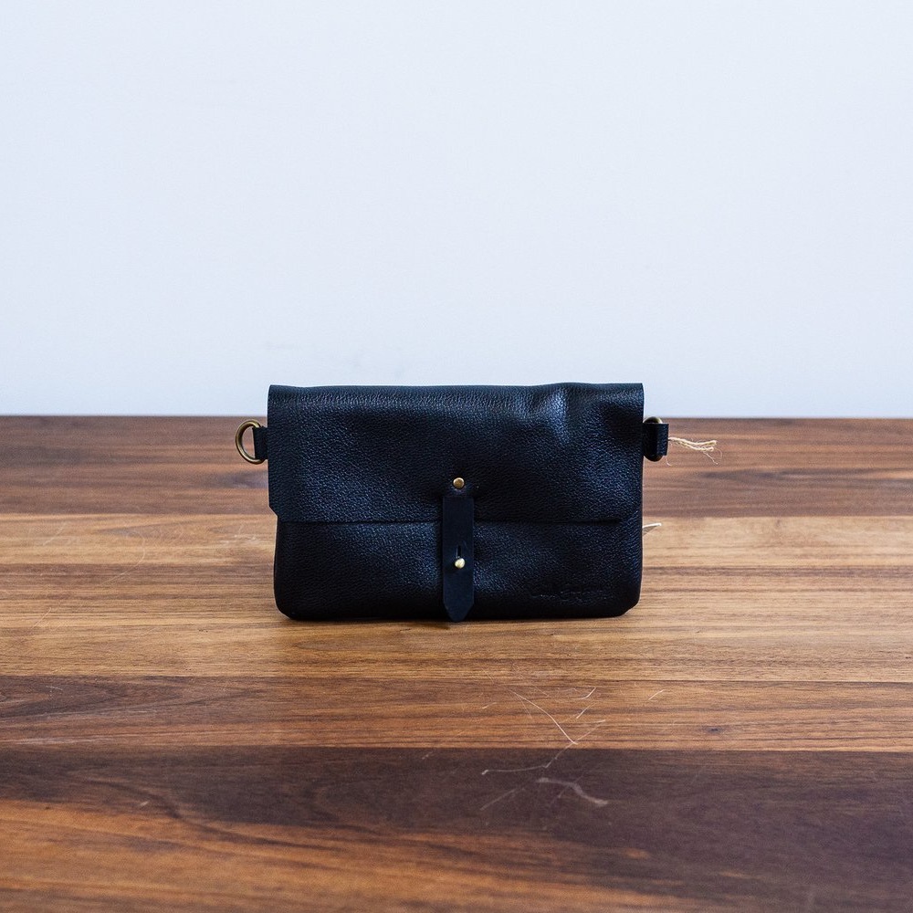 Camila Gangotena Karla Fanny Pack